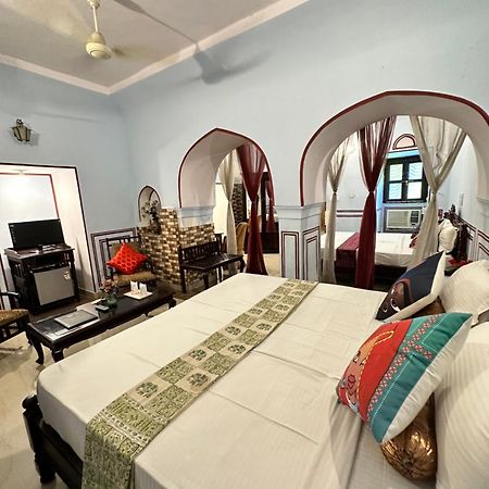 Rawla Mrignayani Palace Jaipur Buitenkant foto