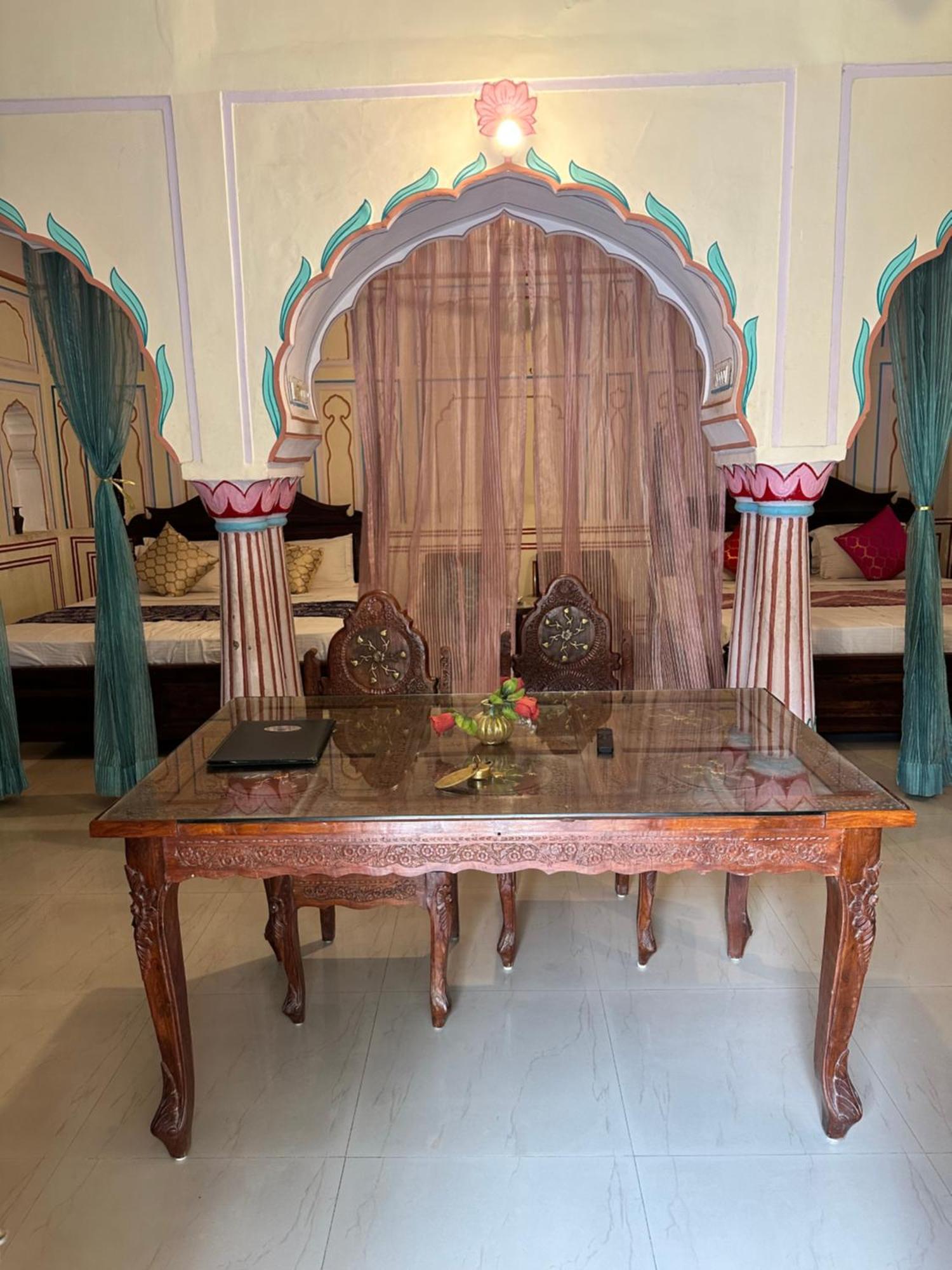 Rawla Mrignayani Palace Jaipur Buitenkant foto