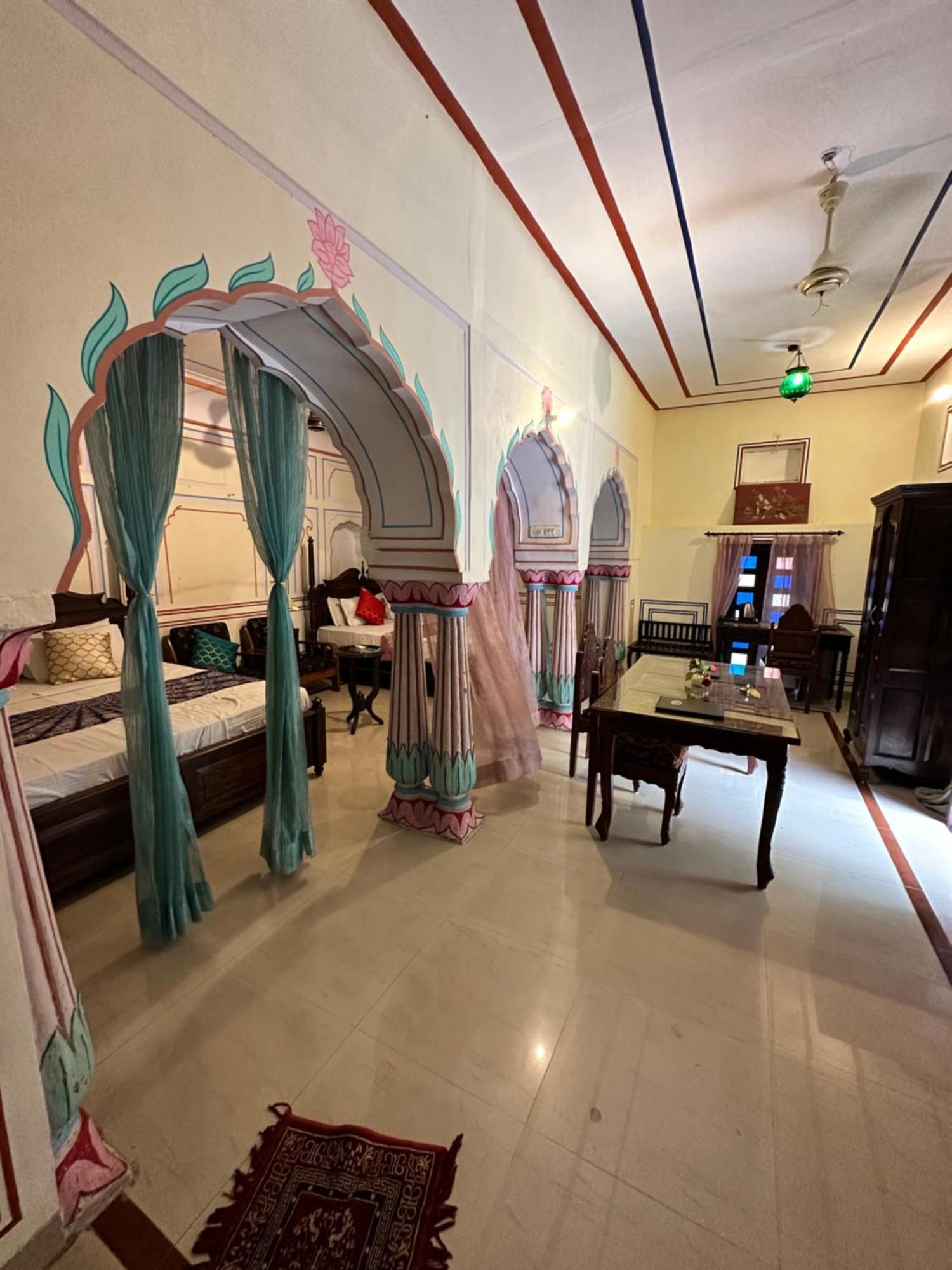 Rawla Mrignayani Palace Jaipur Buitenkant foto