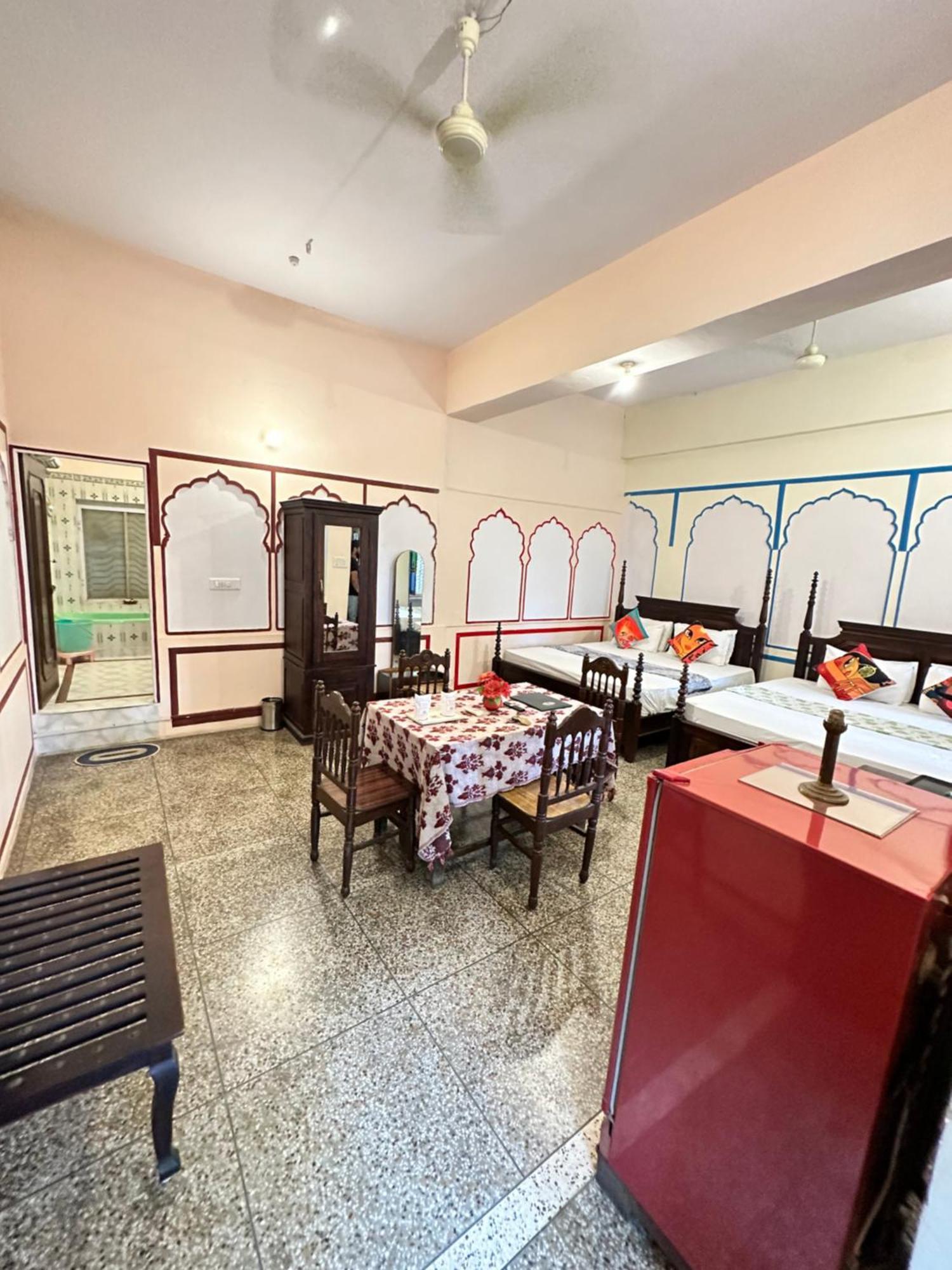 Rawla Mrignayani Palace Jaipur Buitenkant foto