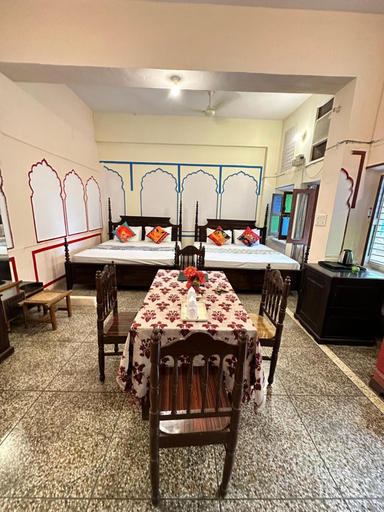 Rawla Mrignayani Palace Jaipur Buitenkant foto