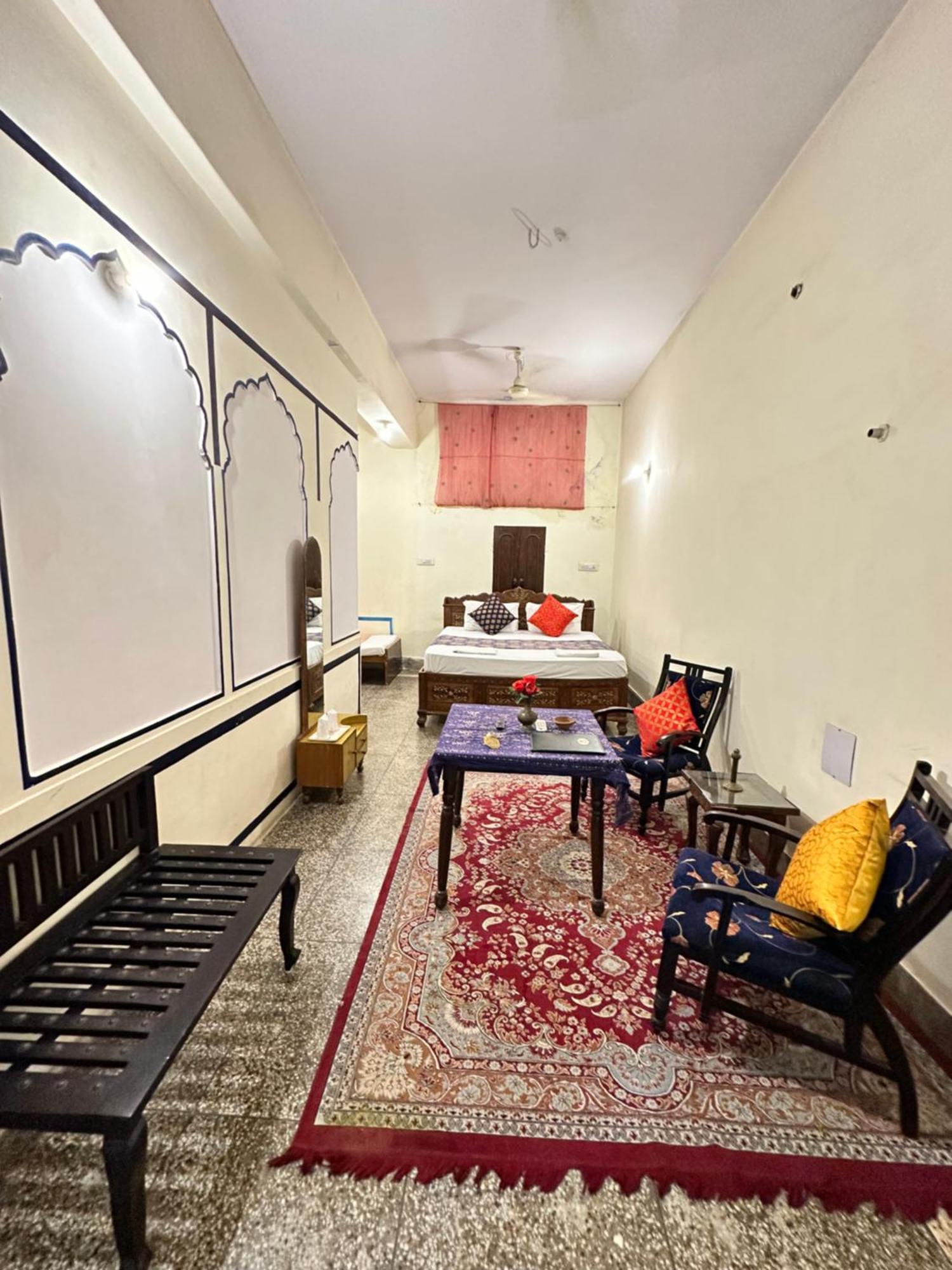 Rawla Mrignayani Palace Jaipur Buitenkant foto