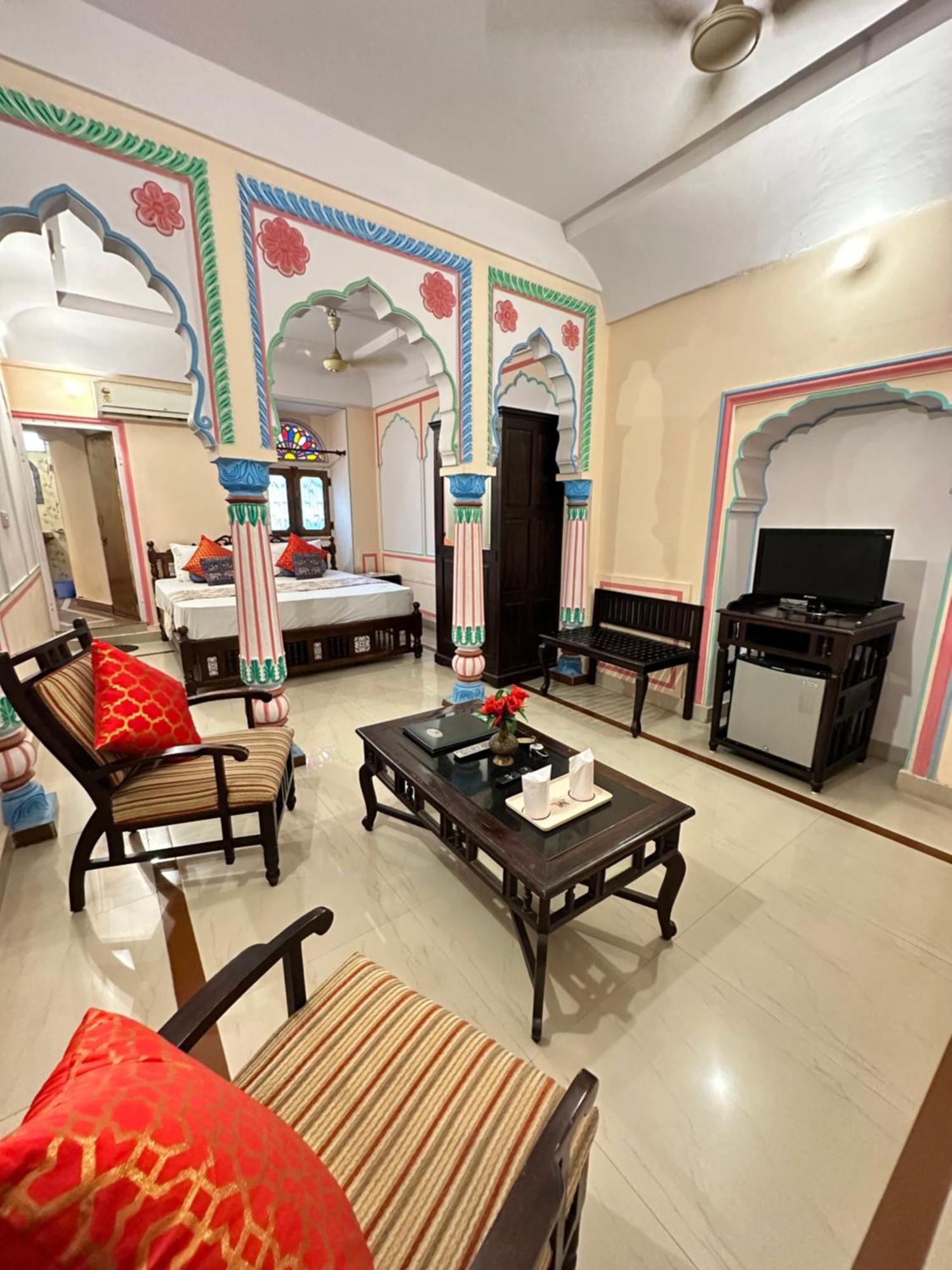 Rawla Mrignayani Palace Jaipur Buitenkant foto