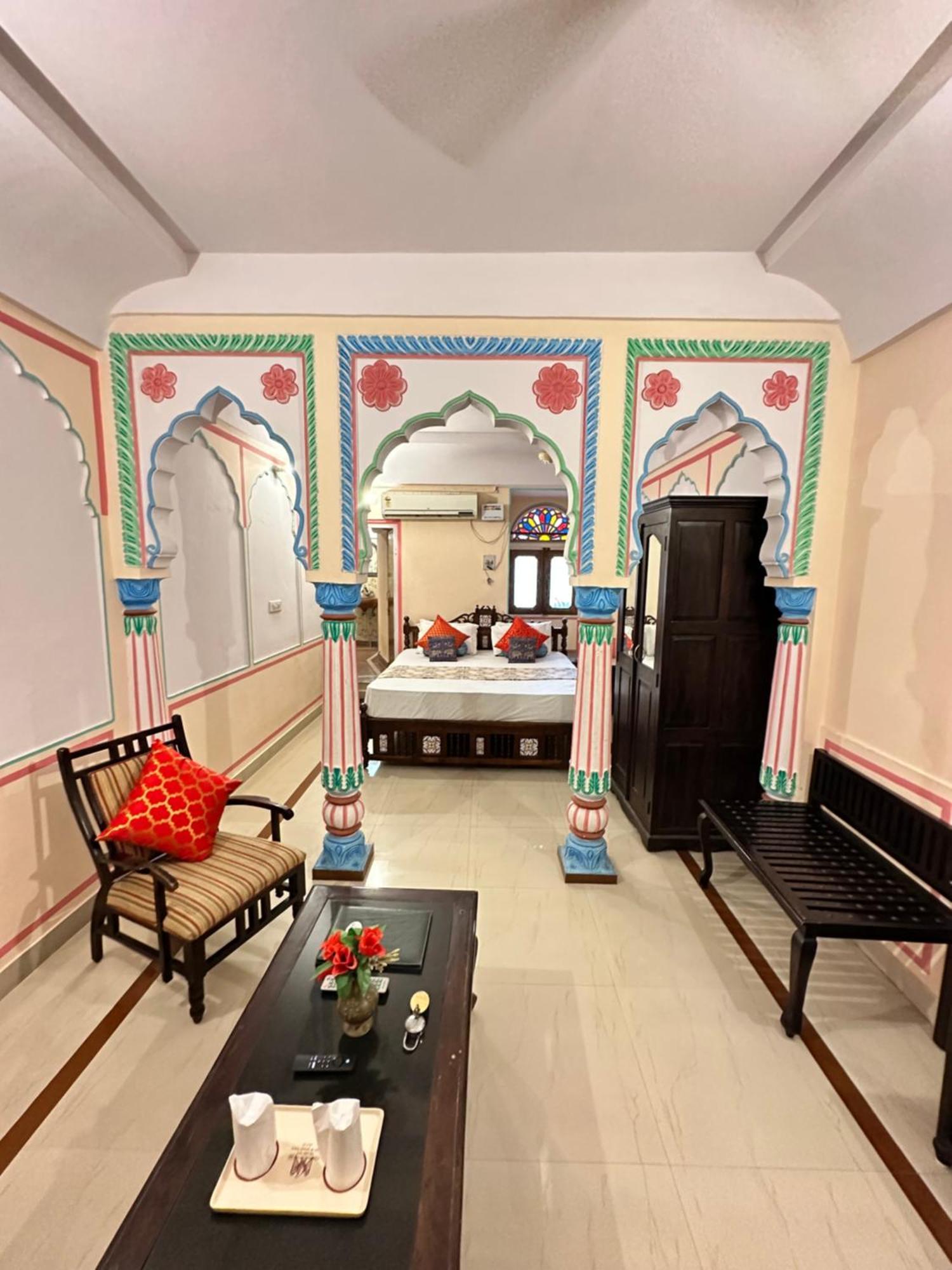 Rawla Mrignayani Palace Jaipur Buitenkant foto