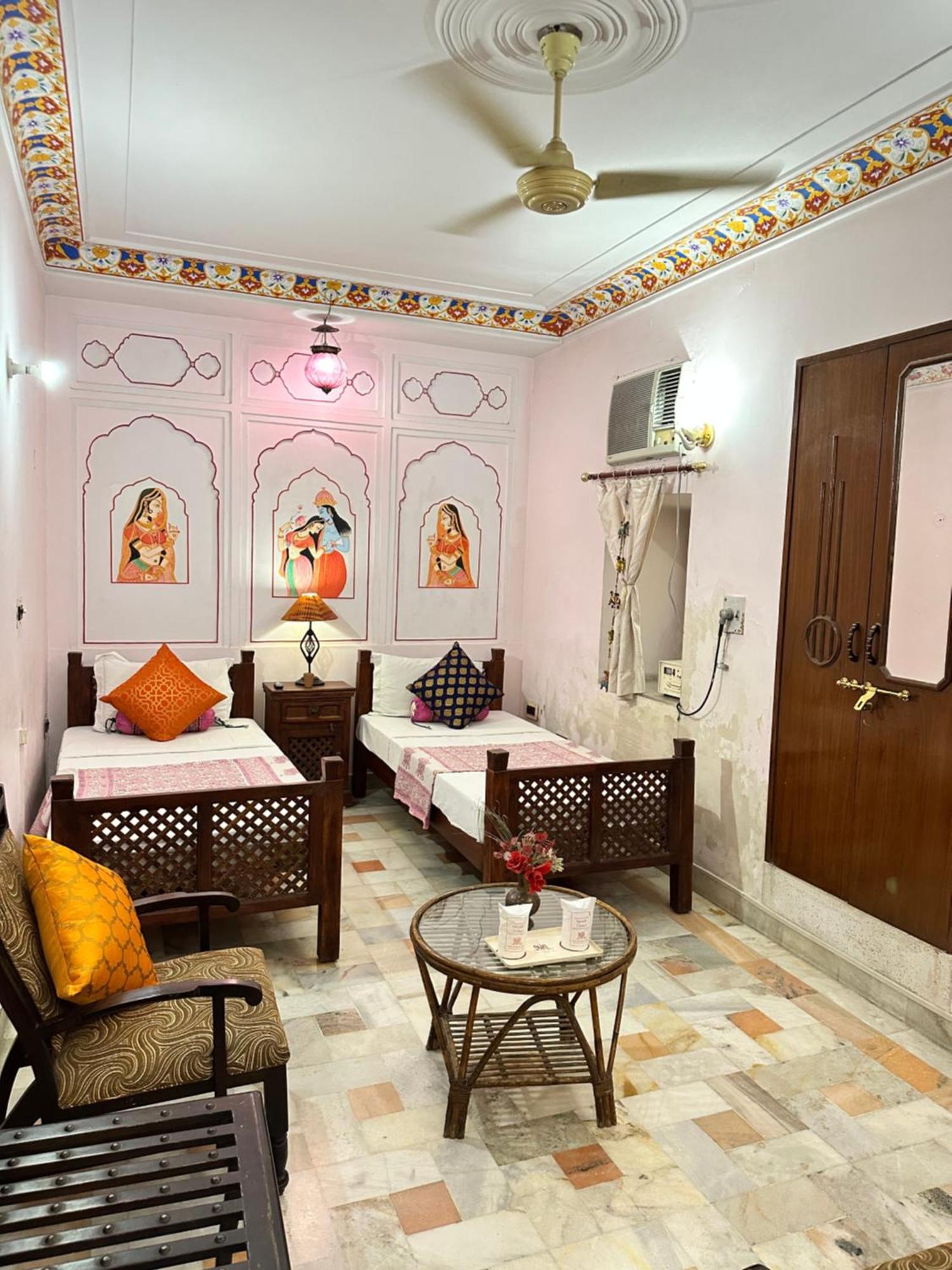 Rawla Mrignayani Palace Jaipur Buitenkant foto