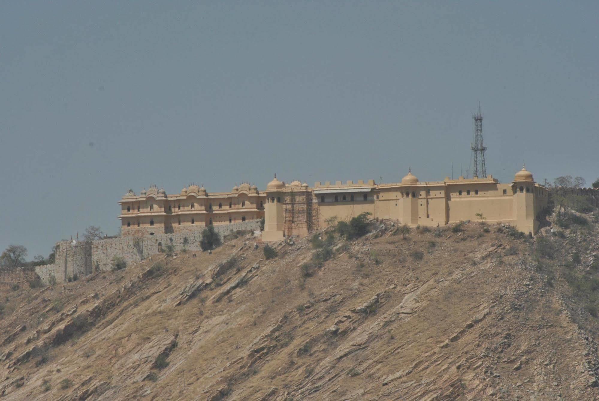 Rawla Mrignayani Palace Jaipur Buitenkant foto